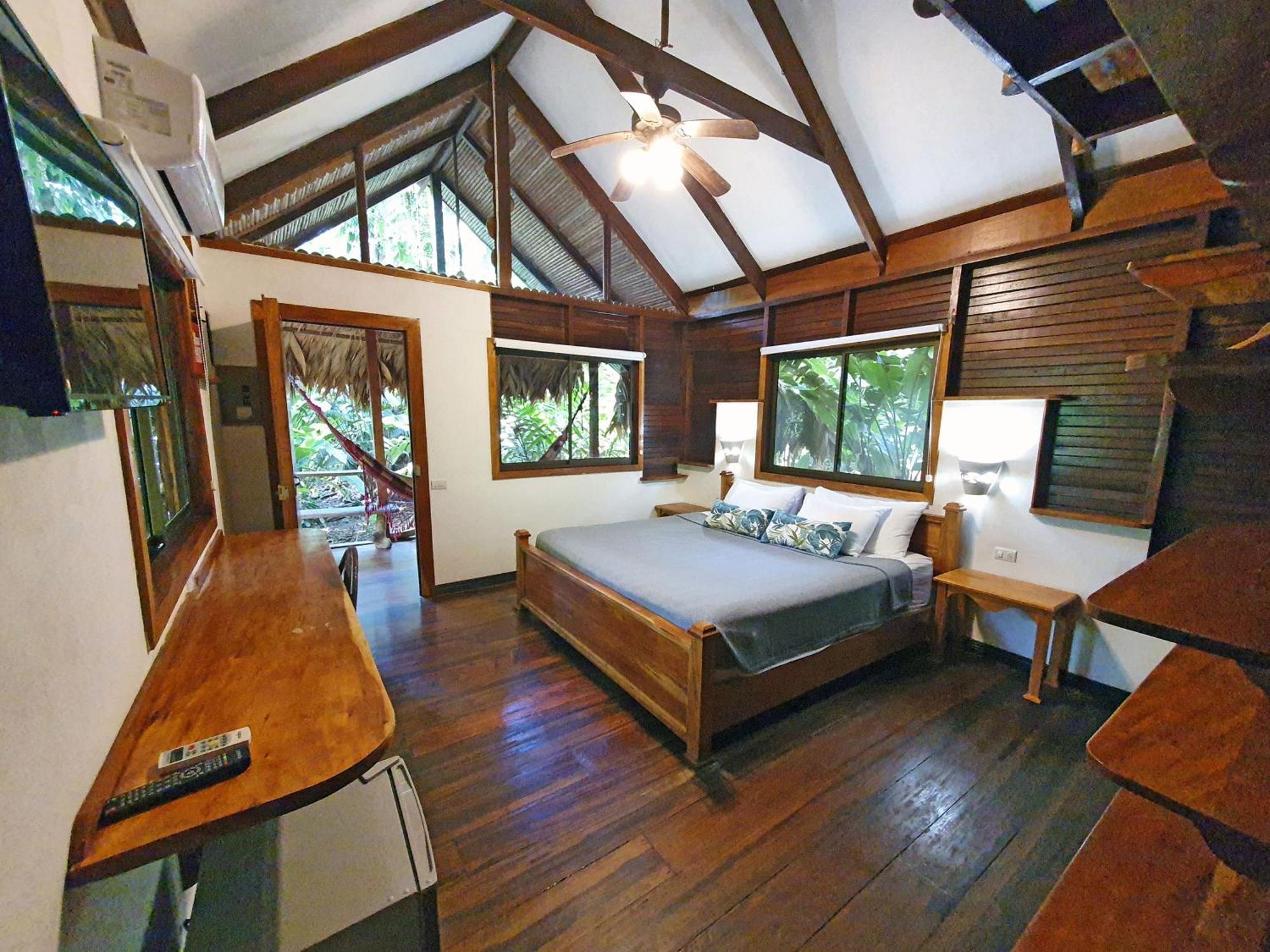 Cariblue Beach And Jungle Resort Puerto Viejo de Talamanca 객실 사진